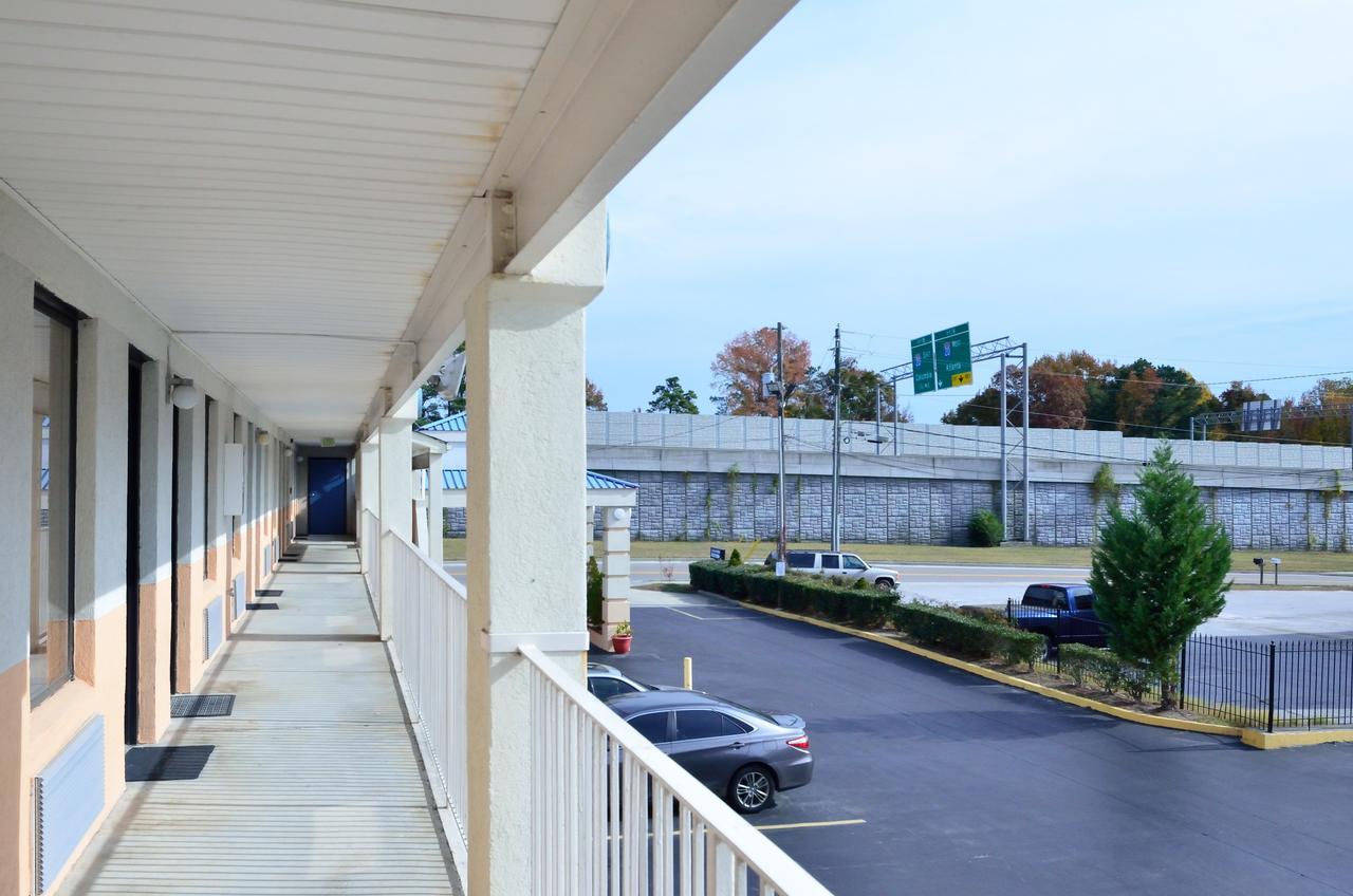 Travel Inn Augusta Exterior foto